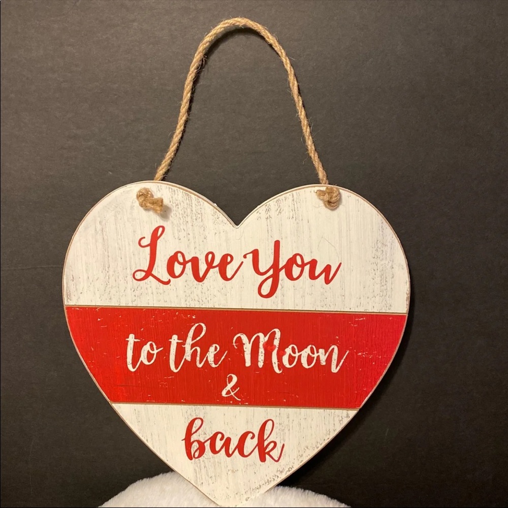 Valentine Heart Wooden Sign Love you to the moon & back